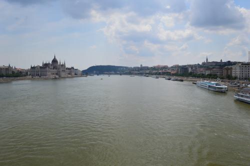 11 danube-budapest-2018-5402