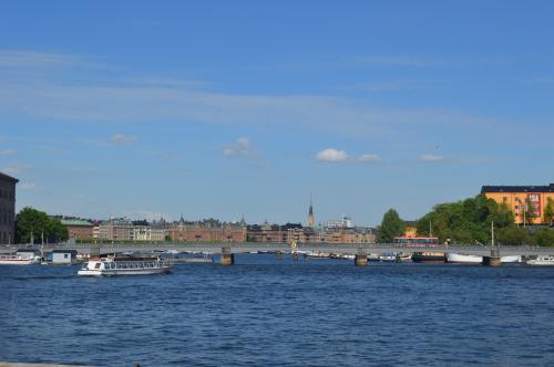 010-stockholm-in-the-sun-summer-2014-1674-resize